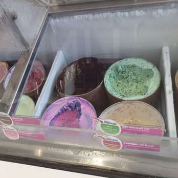 Baskin Robins - Choice - Ice Cream & Frozen Yogurt Near Me - Caloundra, QLD
