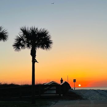 Four Points by Sheraton Jacksonville Beachfront - Sunrise outside hotel - Hotels Near Me - Jacksonville Beach, Florida