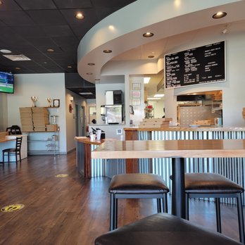 Pizzaleah - Inside - Pizza Near Me - Windsor, California Pizzaleah - Inside - Pizza Near Me - Windsor, California