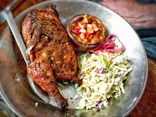 Slow Groovin BBQ by null