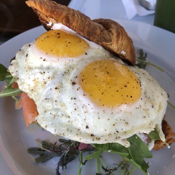 Cos&Pi - Smoked Salmon Croissant - Breakfast & Brunch Near Me - South Pasadena, California Cos&Pi - Smoked Salmon Croissant - Breakfast & Brunch Near Me - South Pasadena, California