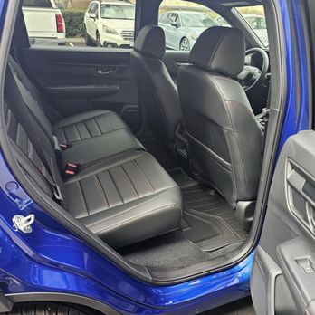 Universal Auto Leasing & Sales - Car Dealers Near Me - Los Alamitos, California