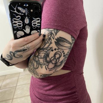 Queen K Tattoos - Tattoo Near Me Queen K Tattoos - Tattoo Near Me