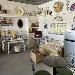The Little Lemon Shop