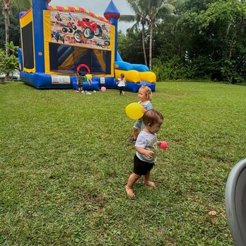 Warrior Bouncers - C7 Bounce House - Bounce House Rentals Near Me - Waipahu, Hawaii