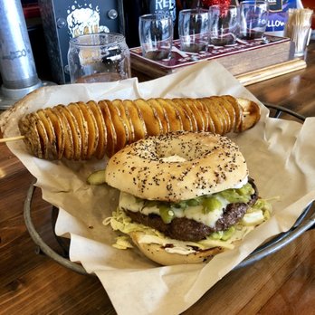 RelicRoad Brewing - Diablo burger - Breweries Near Me - Winslow, Arizona RelicRoad Brewing - Diablo burger - Breweries Near Me - Winslow, Arizona