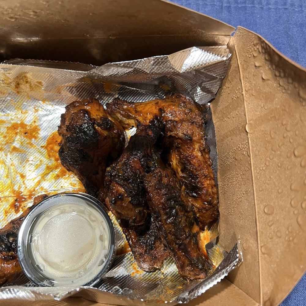 Red Apple Kitchen - Spicy Buffalo Wings - 8 Pieces small but had the flavor just wish they had the flavor I ordered but it's coming according to the chef - Pizza Near Me - San Leandro, California Red Apple Kitchen - Spicy Buffalo Wings - 8 Pieces small but had the flavor just wish they had the flavor I ordered but it's coming according to the chef - Pizza Near Me - San Leandro, California