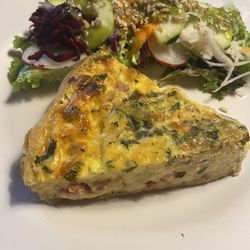 La Buena Mesa Bistro Bar - Quiche Lorraine