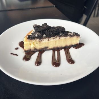 Coop 303 - Oreo Cheesecake - New American Near Me - Atlantic Beach, Florida