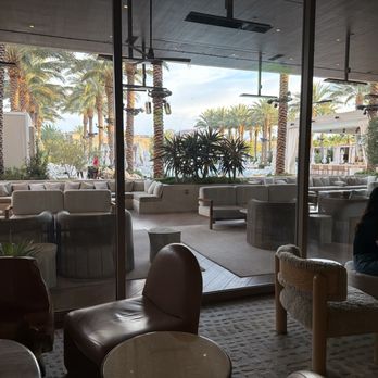 Bel-Aire Lounge - Large window - Cocktail Bars Near Me - Las Vegas, Nevada Bel-Aire Lounge - Large window - Cocktail Bars Near Me - Las Vegas, Nevada