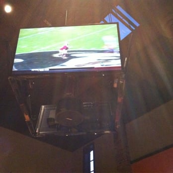 Chili's - American Near Me - Clarksville, Indiana