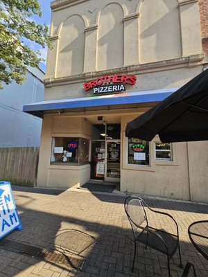 Brothers Pizzeria by null