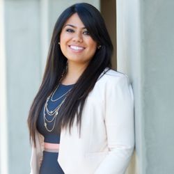 Johanna Alvarez - Team Investors Realty - Johanna