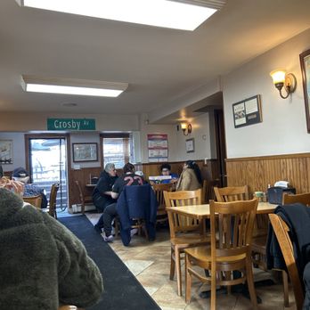 Louie & Ernie's Pizza - Pizza Near Me - Bronx, New York