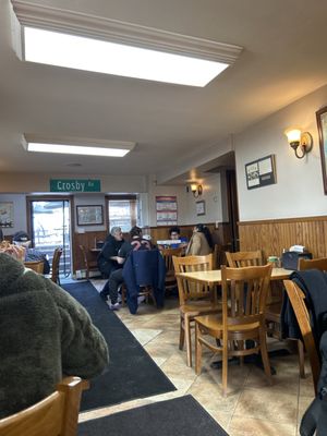 Louie & Ernie's Pizza by null