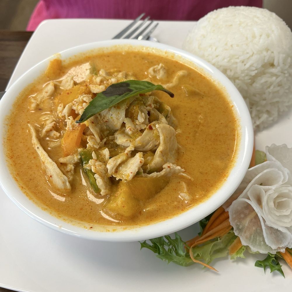 Siam Thai Cafe - Spicy Basil Noodle and Pumpkin Curry! Amazing flavors! We will be back soon!! - Thai Near Me - Bettendorf, Iowa Siam Thai Cafe - Spicy Basil Noodle and Pumpkin Curry! Amazing flavors! We will be back soon!! - Thai Near Me - Bettendorf, Iowa