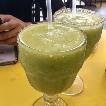 Curra's Grill - Oltorf - Avocado Margaritas - Mexican Near Me - Austin, Texas