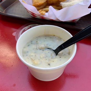 Lil Hut - Clam Chowder - Seafood Near Me - Morro Bay, California