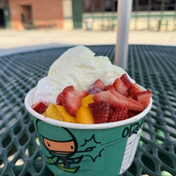 Fluff Ice Truck - Classic mango and strawberry milk ice - Food Trucks Near Me - Rosemead, California Fluff Ice Truck - Classic mango and strawberry milk ice - Food Trucks Near Me - Rosemead, California