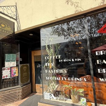 Nostalgic Cafe - Good atmosphere - Coffee & Tea Near Me - Pasadena, California