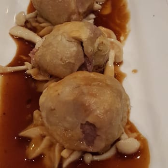 Hy's Steak House - HH beef wellington bites - Steakhouses Near Me - Honolulu, Hawaii Hy's Steak House - HH beef wellington bites - Steakhouses Near Me - Honolulu, Hawaii