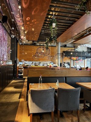 Bai Tong Thai Street Cafe by null