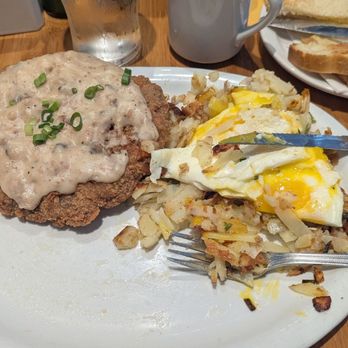 Stacks - Chicken fried steak, over medium eggs, and fried potatoes (quite good) - Breakfast & Brunch Near Me - Redwood City, California