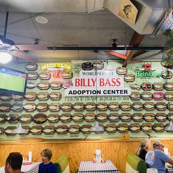 Flying Fish - Interior - Seafood Near Me - Bentonville, Arkansas