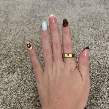 Pro Nails & Spa - Nail Salons Near Me - Costa Mesa, California