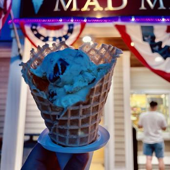 Mad Maggie's Ice Cream - Ice Cream & Frozen Yogurt Near Me - North Andover, Massachusetts