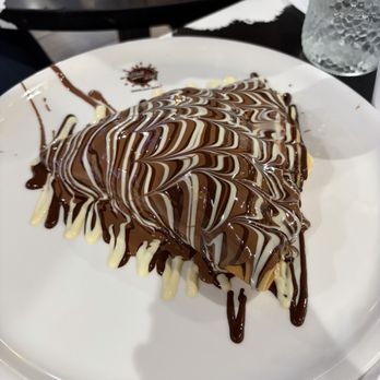 Melt n’ Dip - Melt n Dip Crepe - Creperies Near Me - Willowbrook, Illinois
