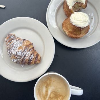 Barrio Bakery & Cafe - Almond croissant, latte, cinnamon buns - Bakeries Near Me - Burlington, Vermont