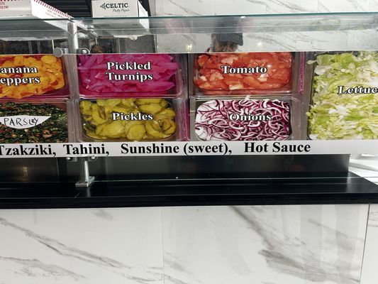 Baraka Shawarma Tucker by null