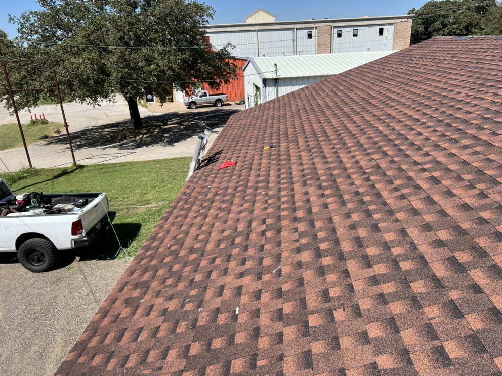 Slide of B&M Roofing