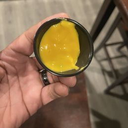 This is what I got when I bought cheese sauce and I'm not happy. If I pay for it fill it up This is what I got when I bought cheese sauce and I'm not happy. If I pay for it fill it up