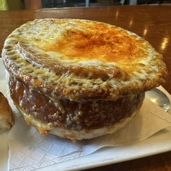 Fitzgerald's Steak House Irish Pub & Sports Bar - French onion soup