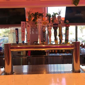Taquero Mucho - Beer tap selections - Tacos Near Me - Austin, Texas Taquero Mucho - Beer tap selections - Tacos Near Me - Austin, Texas