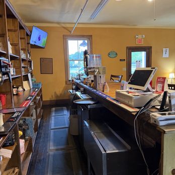 Coe’s Corner - Bar area - Comfort Food Near Me - Meadowview, Virginia Coe’s Corner - Bar area - Comfort Food Near Me - Meadowview, Virginia