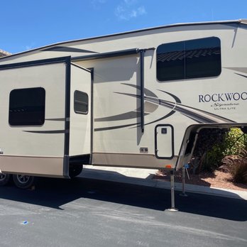 CASTLE COUNTRY RV - HELPER - Updated August 2025 - 17 Reviews - 4732 ...