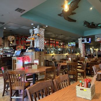 Mambo’s - Inside the main level on a weekday in the early afternoon. - Cajun/Creole Near Me - New Orleans, Louisiana Mambo’s - Inside the main level on a weekday in the early afternoon. - Cajun/Creole Near Me - New Orleans, Louisiana