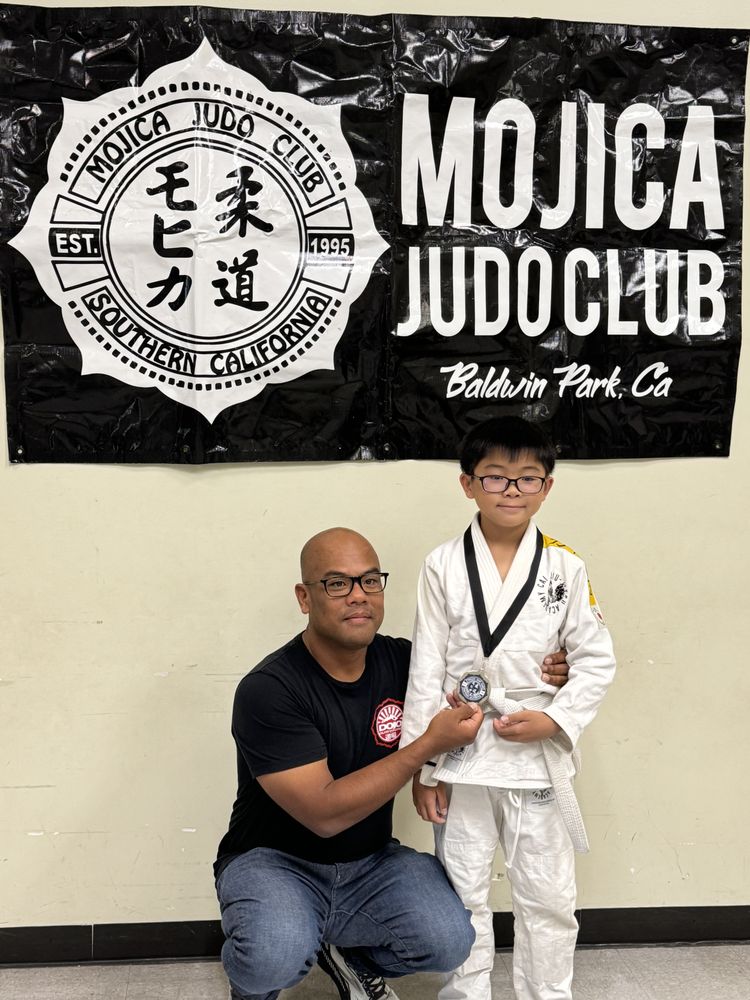 Cai Jiu-jitsu Academy Logo