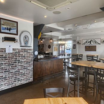 WASHOE PUBLIC HOUSE - Updated April 2025 - 1287 Photos & 603 Reviews - 275 Hill St, Reno, Nevada