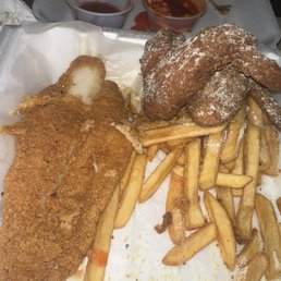 Overcooked chicken I paid for extra lemon pepper Overcooked chicken I paid for extra lemon pepper