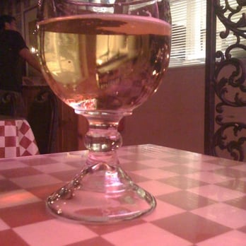 Compari's - Cheap beer. - Pizza Near Me - Los Angeles, California