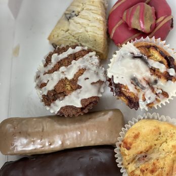 New Cascadia Traditional - Donuts, scone, coffee cake, brioche, and cinnamon roll - Bakeries Near Me - Portland, Oregon