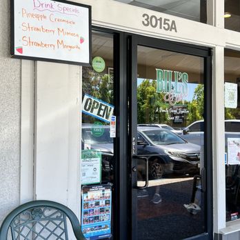 Bill's Café - Breakfast & Brunch Near Me - Pleasanton, California