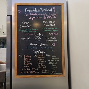 Acai bar  - Breakfast options - Acai Bowls Near Me - Pasadena, California
