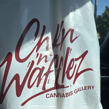 Chkn'n Wafflez - Chkn n' wafflez bag with vapes - Cannabis Dispensaries Near Me - Corona, California