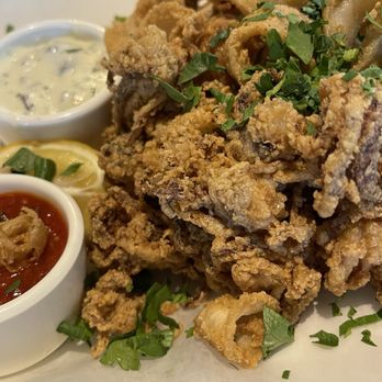 Yard House - Fried Calamari - New American Near Me - San Jose, California Yard House - Fried Calamari - New American Near Me - San Jose, California