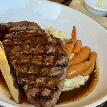 Calico Restaurant and Bar - black angus new york steak - Italian Near Me - Wilson, Wyoming